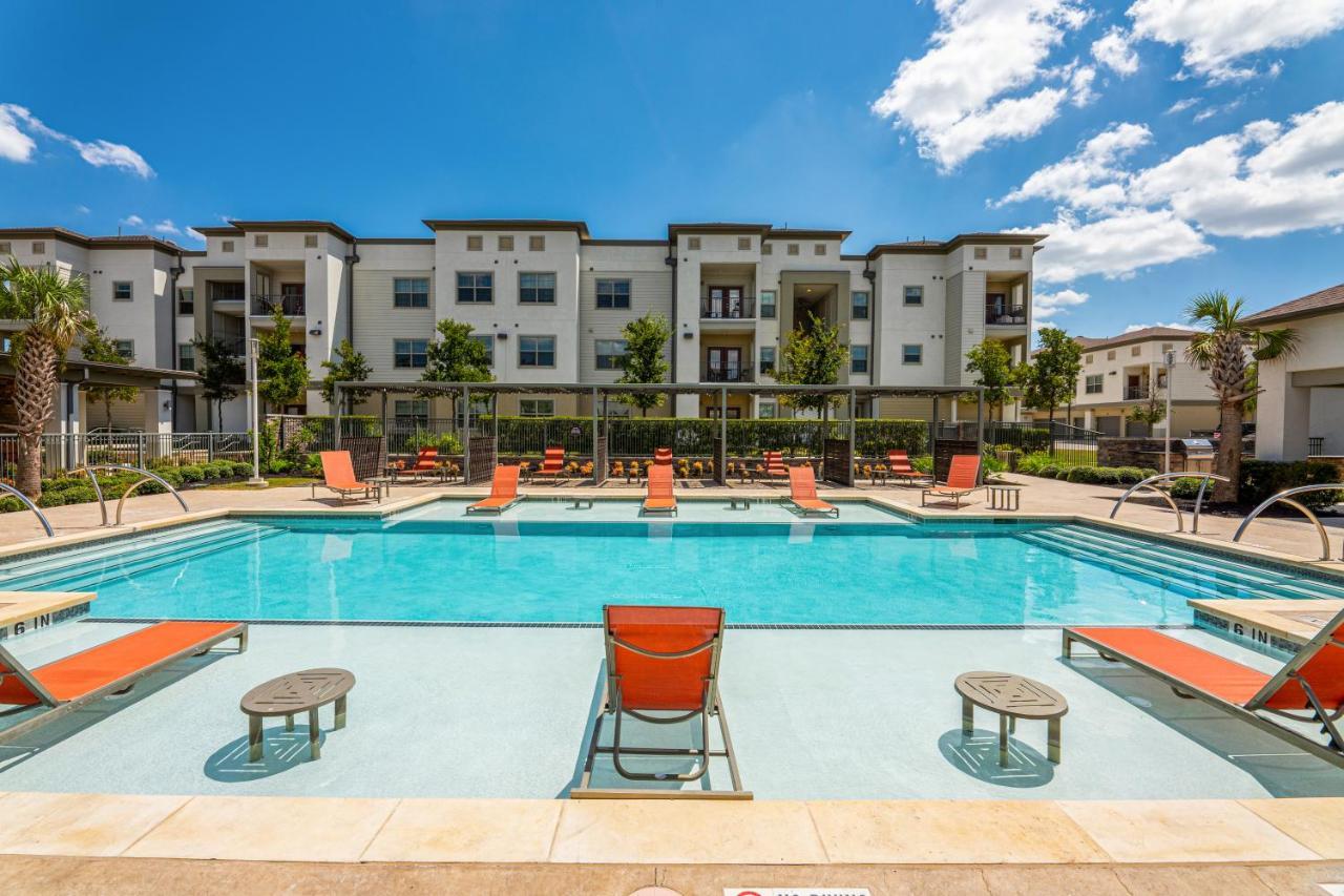 Luxe 3B/2B Getaway - Pool, Gym, Parking, Pet Wash Daire Leander Dış mekan fotoğraf