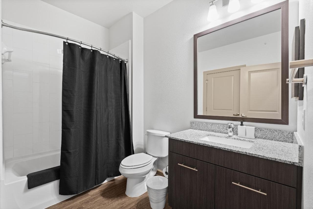 Luxe 3B/2B Getaway - Pool, Gym, Parking, Pet Wash Daire Leander Dış mekan fotoğraf