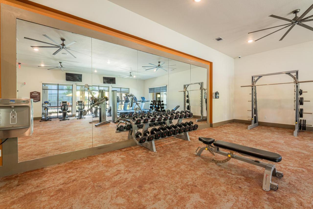 Luxe 3B/2B Getaway - Pool, Gym, Parking, Pet Wash Daire Leander Dış mekan fotoğraf